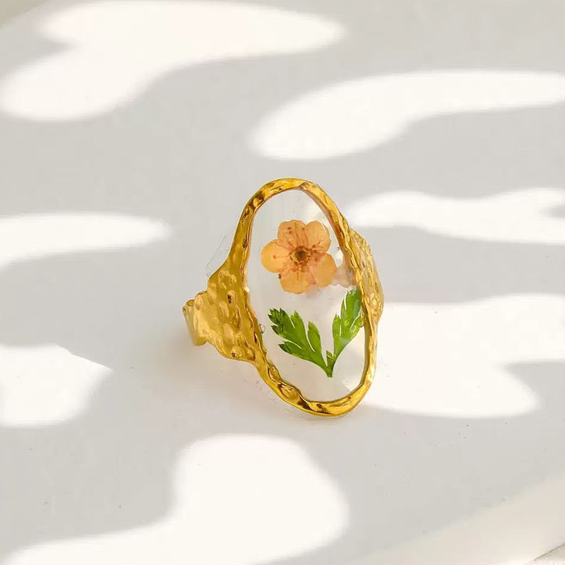 Acrylic flower ring