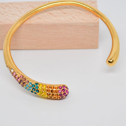 Vivid Loop Bracelet