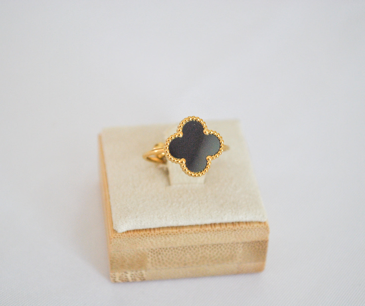 Arpels Ring