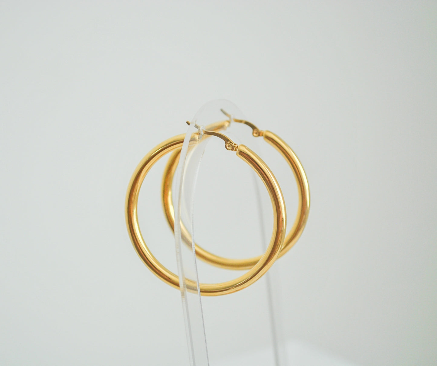 Claire Gold