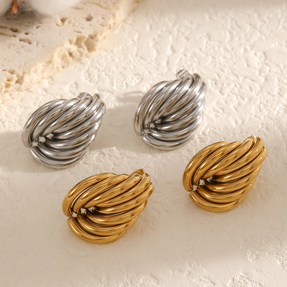 Spiral stud
