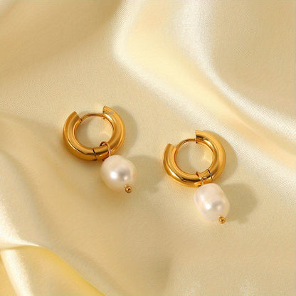 Huggie Pearls