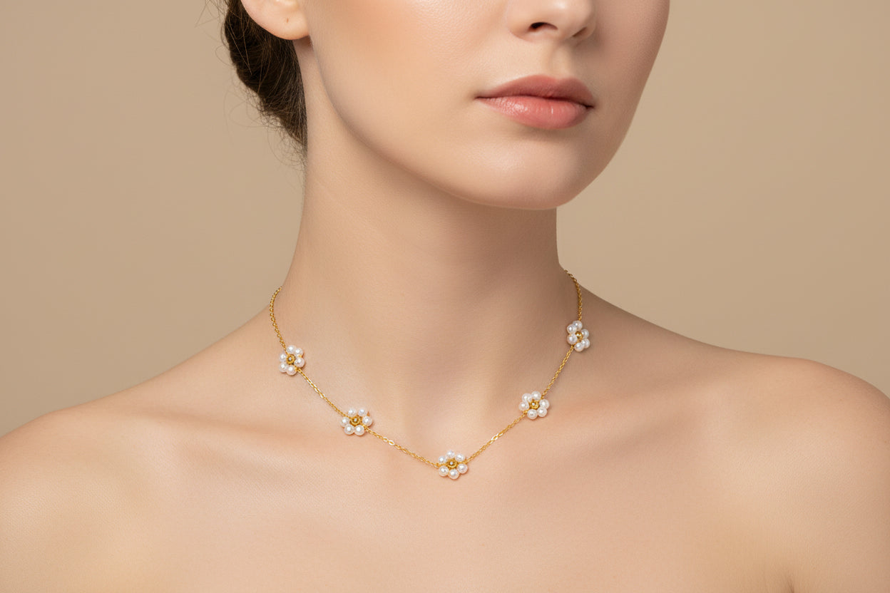 Flower necklace