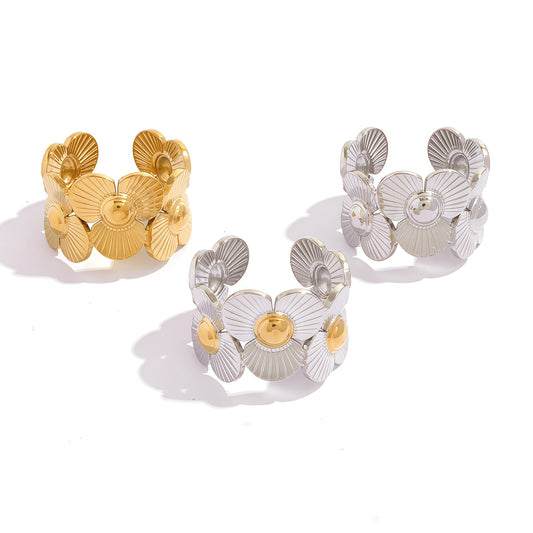 Flower ring gold